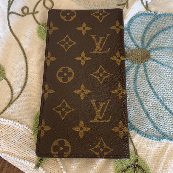 Louis Vuitton Slim Monogram Checkbook Holder/Wallet - Picture 2 of 12